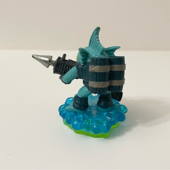 Lot of 3 Skylanders Gill Grunt Sonic Boom Carno Toys - Picture 3 of 11